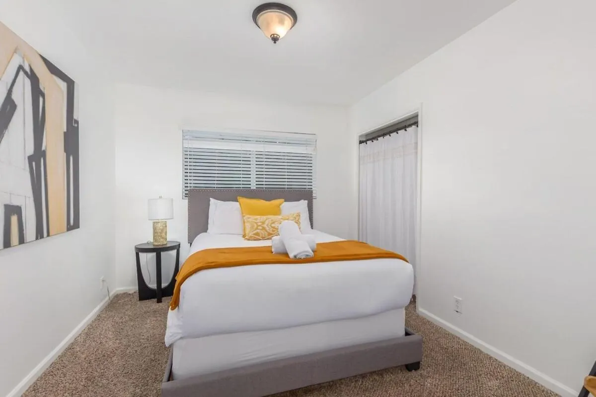 Old Town Family Retreat-Free Heated Pool-Spa-Putt Grn-Gym 斯科茨 度假居